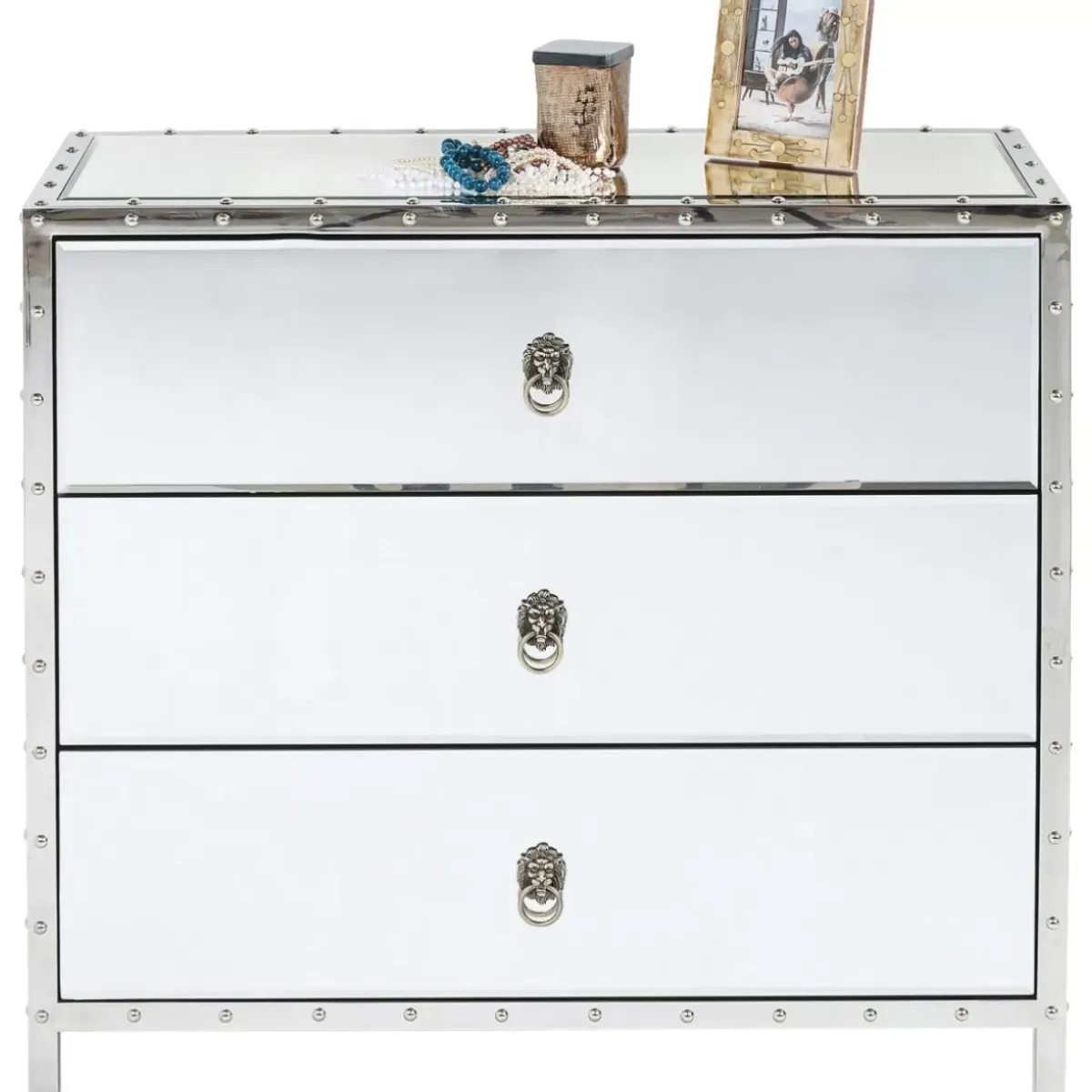 Hot Kommode Rivet Kommoden & Sideboards