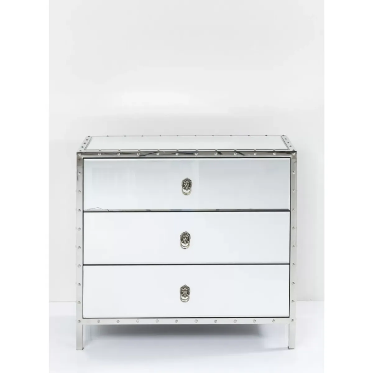 Hot Kommode Rivet Kommoden & Sideboards